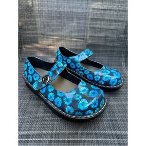 Ingaro Mary Janes Shoes Women  9 W Blue Floral Hook & Loop Comfort